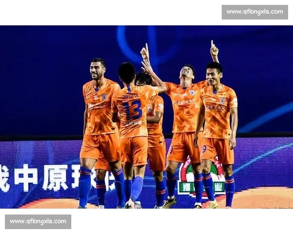 贾天宁眼中的国安三叉戟：中超赛场的卡努特与 B 席影子？